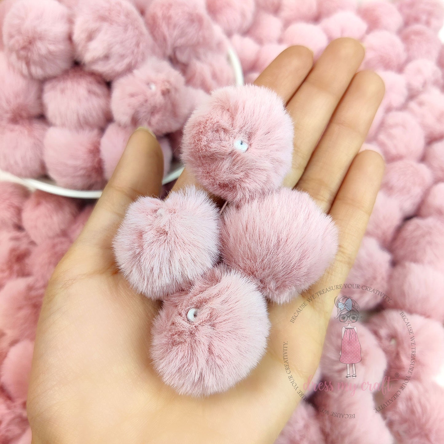 Pastel Pom Poms With Loop Big - Tea Rose