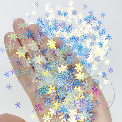 Holographic Snowflake Sequins - 8gms